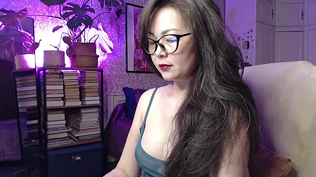 Snapshot of Koreanowner chatting on November 2025 03:55:01 PM Koreanowner online show from November 2025 03:55:01 PM