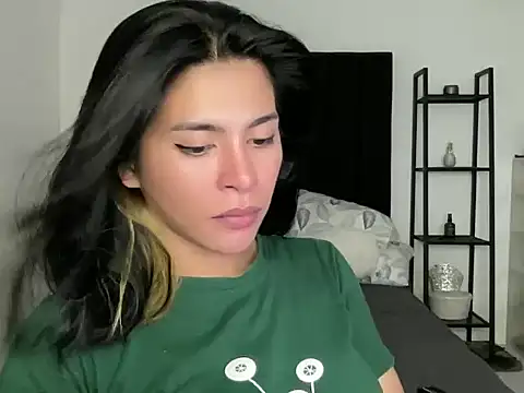 Snapshot of your_bianca69 chatting on January 2025 04:37:02 AM your bianca69 online show from January 2025 04:37:02 AM