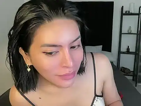 Snapshot of your_bianca69 chatting on November 2025 12:30:01 AM your bianca69 online show from November 2025 12:30:01 AM