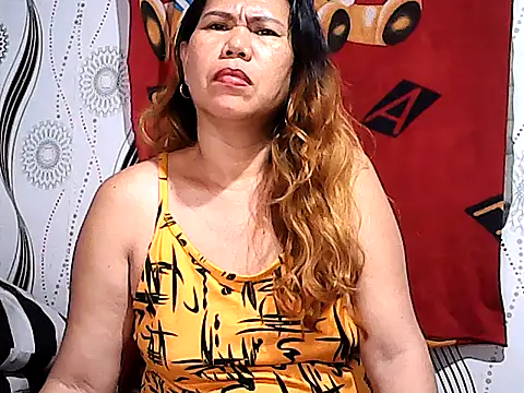 lovely-asian online show from November 2025 10:14:02 AM