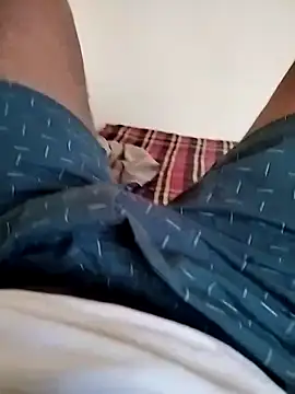 Snapshot of mikki1355 chatting on March 2025 10:39:02 AM mikki1355 online show from March 2025 10:39:02 AM