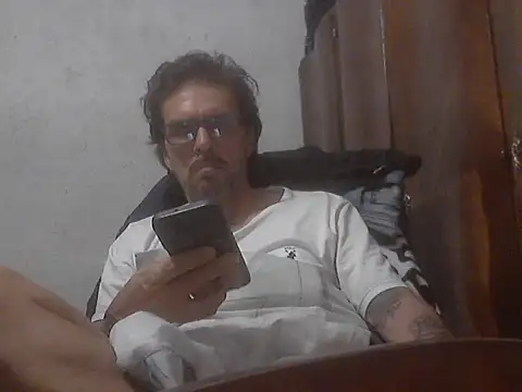 Snapshot of el_principe_hot chatting on September 2025 02:27:01 AM el principe hot online show from September 2025 02:27:01 AM