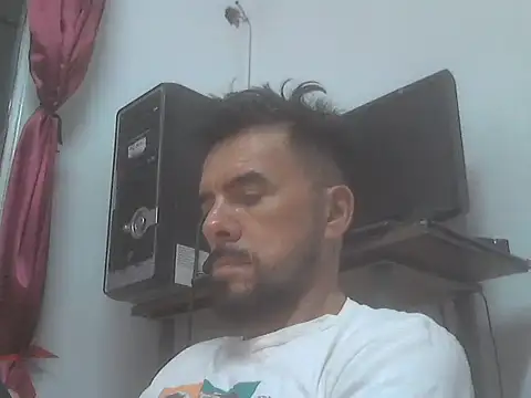 Snapshot of el_principe_hot chatting on October 2025 03:36:02 AM el principe hot online show from October 2025 03:36:02 AM