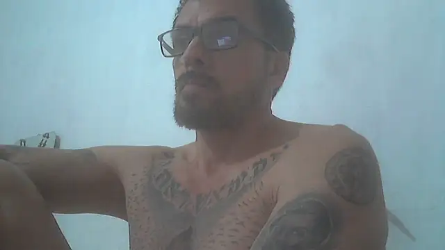 Snapshot of el_principe_hot chatting on November 2025 03:40:01 AM el principe hot online show from November 2025 03:40:01 AM