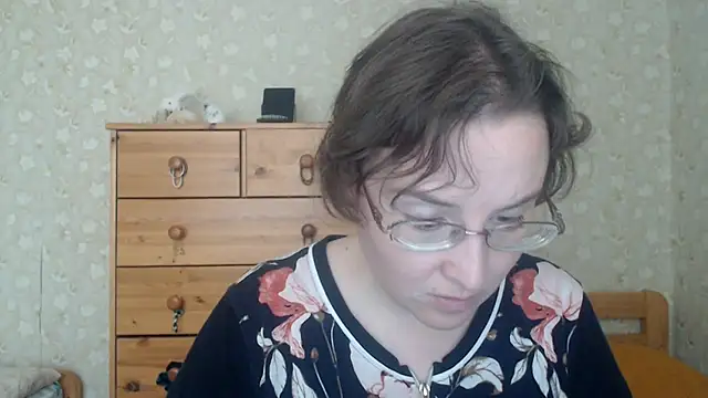 Smart Rose online show from April 2026 02:29:02 PM