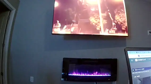 Snapshot of Beautifulkash chatting on April 2026 11:32:02 PM Beautifulkash online show from April 2026 11:32:02 PM