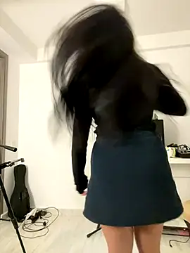 aimi art1 online show from October 2025 03:14:02 AM