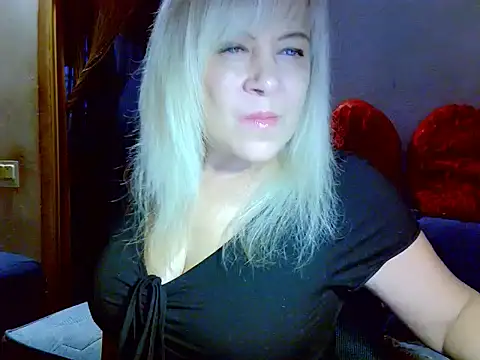 Snapshot of AgoniA7 chatting on November 2025 04:45:02 AM AgoniA7 online show from November 2025 04:45:02 AM