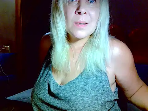 AgoniA7 online show from July 2026 06:36:01 PM