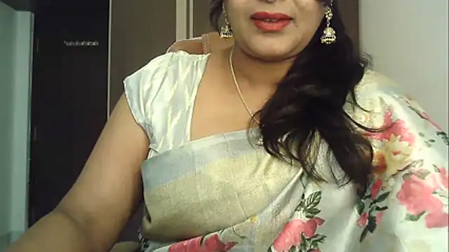 Spandana Sweety online show from October 2025 06:05:02 AM