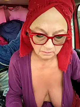 Snapshot of MucMilf59 chatting on March 2025 07:47:02 AM MucMilf59 online show from March 2025 07:47:02 AM