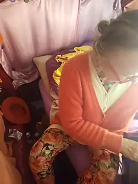 Snapshot of MucMilf59 chatting on September 2025 07:30:02 PM MucMilf59 online show from September 2025 07:30:02 PM