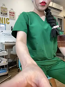 Snapshot of Meilian2021 chatting on February 2026 04:49:02 AM Meilian2021 online show from February 2026 04:49:02 AM