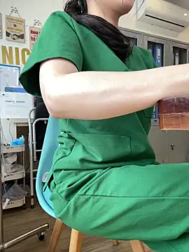 Snapshot of Meilian2021 chatting on February 2026 04:27:02 AM Meilian2021 online show from February 2026 04:27:02 AM