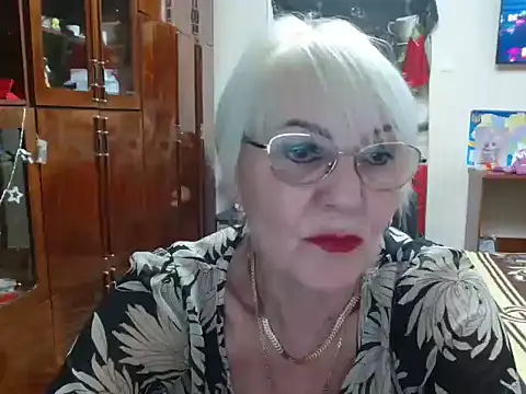 JenaCheim online show from December 2024 07:10:01 PM