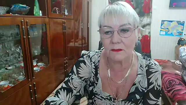 Snapshot of JenaCheim chatting on November 2025 06:19:02 AM JenaCheim online show from November 2025 06:19:02 AM