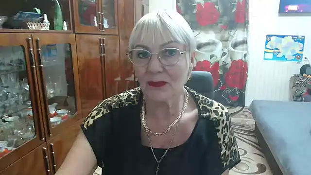 Snapshot of JenaCheim chatting on November 2025 07:45:02 PM JenaCheim online show from November 2025 07:45:02 PM