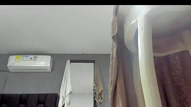 SandraGoldstein online show from October 2025 01:19:01 AM