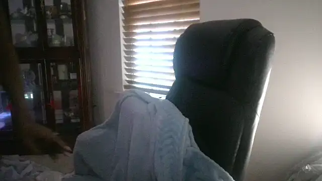 Snapshot of EnticingAaliyah chatting on September 2025 03:34:01 PM EnticingAaliyah online show from September 2025 03:34:01 PM