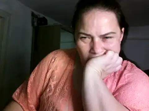 Snapshot of TammyAh chatting on December 2024 12:28:01 AM TammyAh online show from December 2024 12:28:01 AM