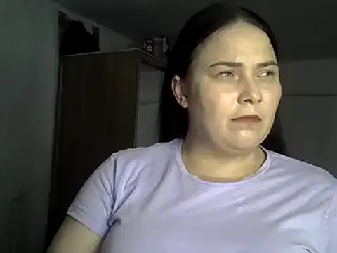 Snapshot of TammyAh chatting on February 2025 09:28:01 PM TammyAh online show from February 2025 09:28:01 PM