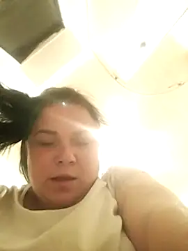 Snapshot of TammyAh chatting on October 2025 07:58:01 PM TammyAh online show from October 2025 07:58:01 PM