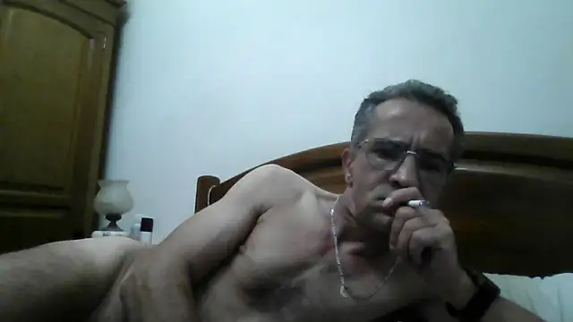 Snapshot of CarlosRocha73 chatting on June 2026 11:40:01 PM CarlosRocha73 online show from June 2026 11:40:01 PM