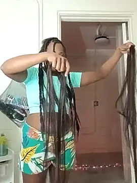 Snapshot of Xochillovemoney2 chatting on October 2025 03:42:02 AM Xochillovemoney2 online show from October 2025 03:42:02 AM