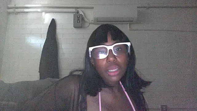 Snapshot of Xochillovemoney2 chatting on July 2026 11:53:01 PM Xochillovemoney2 online show from July 2026 11:53:01 PM
