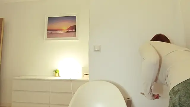 StracciaStella- online show from December 2025 04:37:02 PM