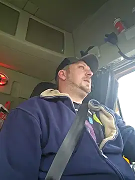 Snapshot of ktmtom247 chatting on December 2024 09:28:02 AM ktmtom247 online show from December 2024 09:28:02 AM