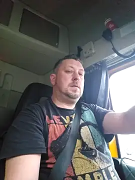 Snapshot of ktmtom247 chatting on February 2025 06:42:01 AM ktmtom247 online show from February 2025 06:42:01 AM