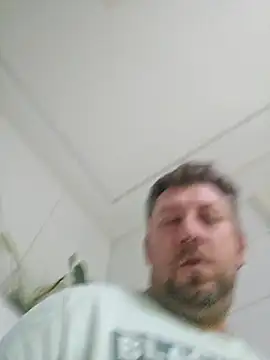 Snapshot of ktmtom247 chatting on December 2025 04:21:01 AM ktmtom247 online show from December 2025 04:21:01 AM