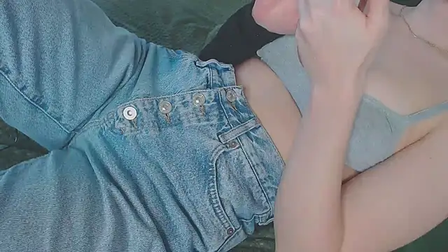 Snapshot of Kiradoll27 chatting on February 2025 10:31:02 AM Kiradoll27 online show from February 2025 10:31:02 AM