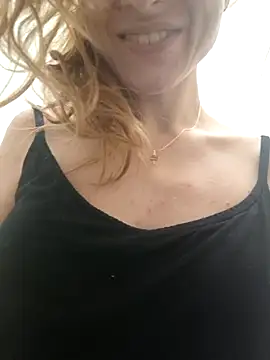 Snapshot of YogisticJuli666 chatting on November 2025 03:51:01 PM YogisticJuli666 online show from November 2025 03:51:01 PM