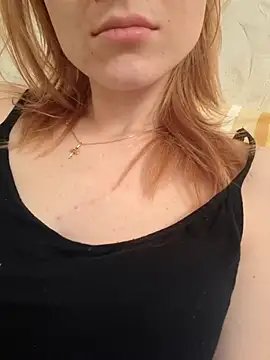 Snapshot of YogisticJuli666 chatting on November 2025 03:50:01 AM YogisticJuli666 online show from November 2025 03:50:01 AM