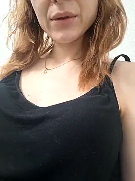 Snapshot of YogisticJuli666 chatting on December 2025 08:29:02 AM YogisticJuli666 online show from December 2025 08:29:02 AM