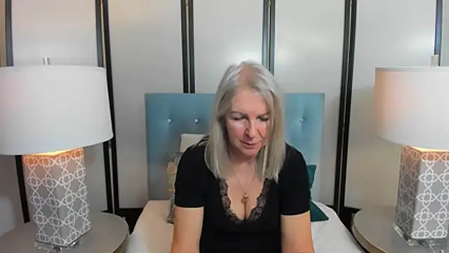 EricaTop online show from March 2026 09:31:01 PM