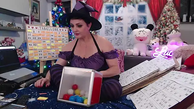 lucillabollente online show from January 2026 05:38:02 PM