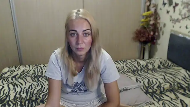 MirabelaSweet online show from July 2026 12:53:01 PM