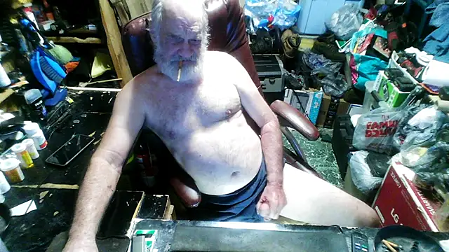 russtee online show from November 2025 04:18:02 PM