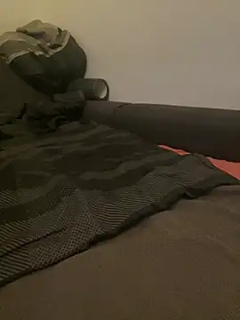 Snapshot of LionBoy1976 chatting on December 2024 09:29:02 AM LionBoy1976 online show from December 2024 09:29:02 AM