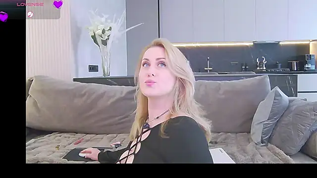 Sinful Eyes online show from February 2025 11:23:01 AM