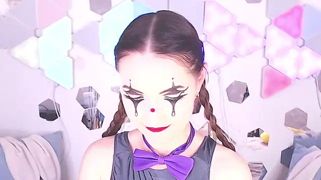 LexiKiss online show from September 2025 07:19:02 AM