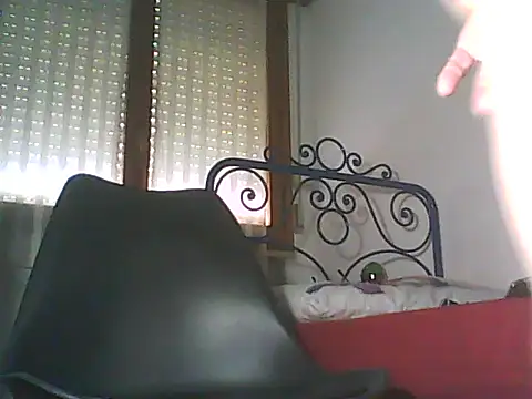 Snapshot of Moro_ra chatting on June 2026 11:46:02 AM Moro ra online show from June 2026 11:46:02 AM