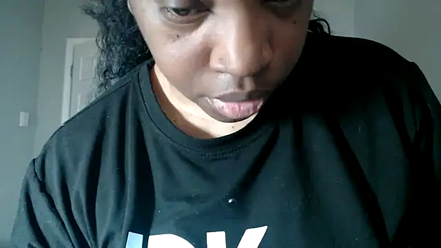 Sexymona1218 online show from September 2025 03:12:01 PM