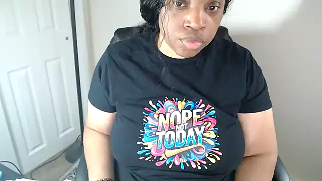 Snapshot of Sexymona1218 chatting on April 2026 07:59:01 PM Sexymona1218 online show from April 2026 07:59:01 PM