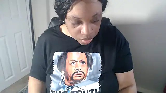 Snapshot of Sexymona1218 chatting on May 2026 10:06:01 PM Sexymona1218 online show from May 2026 10:06:01 PM