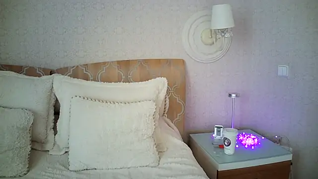 Snapshot of Luna_Hoty chatting on March 2025 11:40:02 AM Luna Hoty online show from March 2025 11:40:02 AM