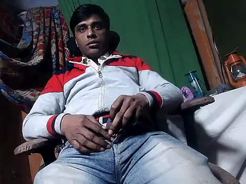 Snapshot of desiboy1101 chatting on February 2025 03:34:02 AM desiboy1101 online show from February 2025 03:34:02 AM